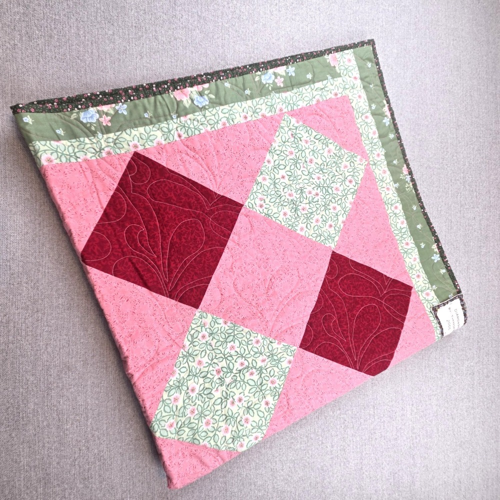 Vintage 2005 Pink/Green Square Handmade Patchwork Diamond Pattern Quilt NEW